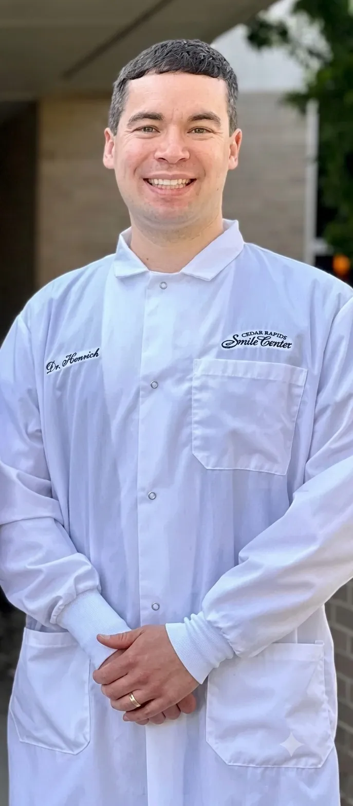 Dr. Daniel Henrich, DDS
